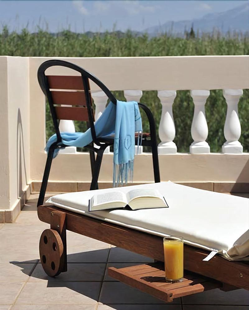 Hotel Caretta Beach Gerani  Exterior foto