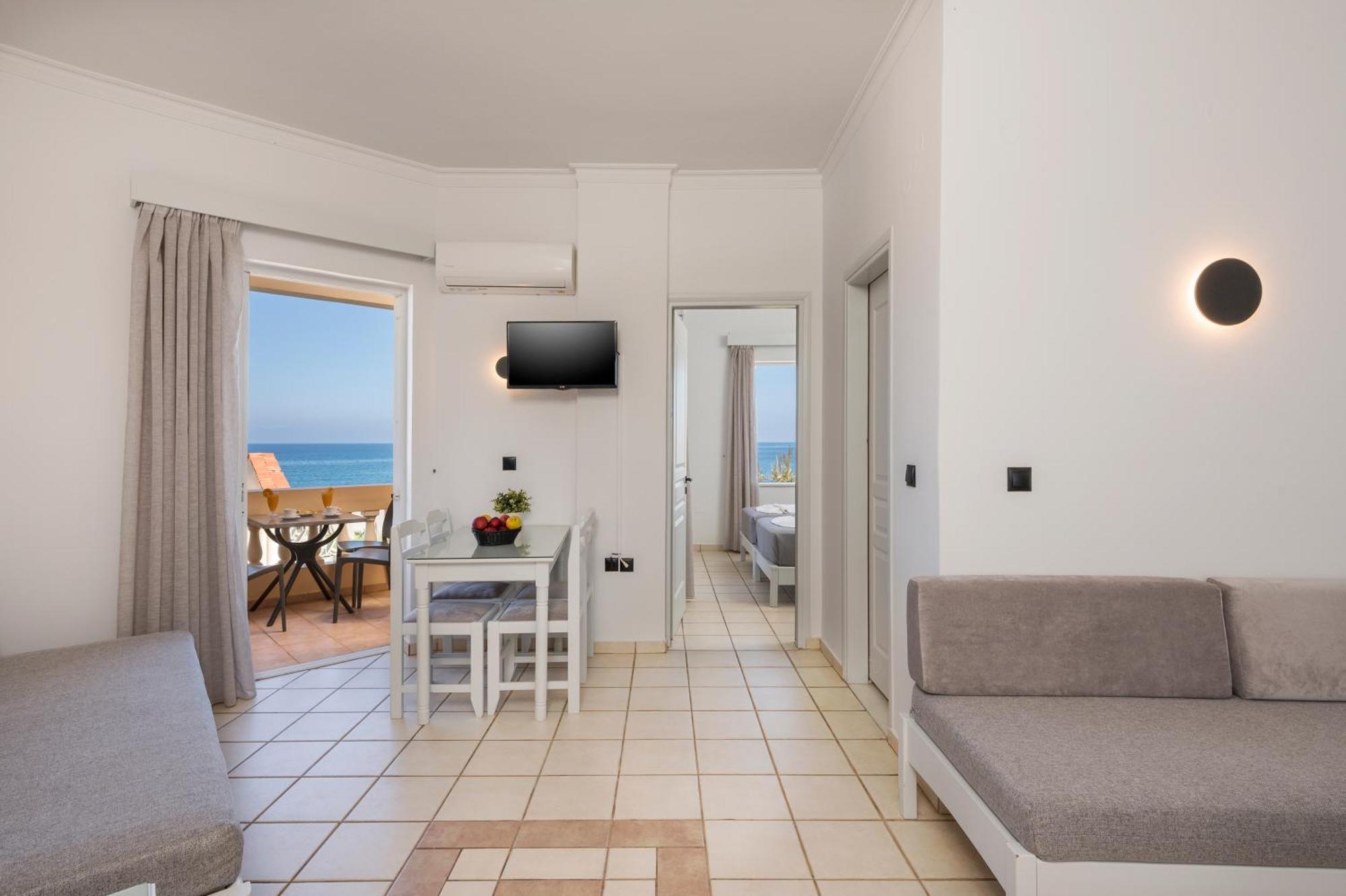 Hotel Caretta Beach Gerani  Exterior foto
